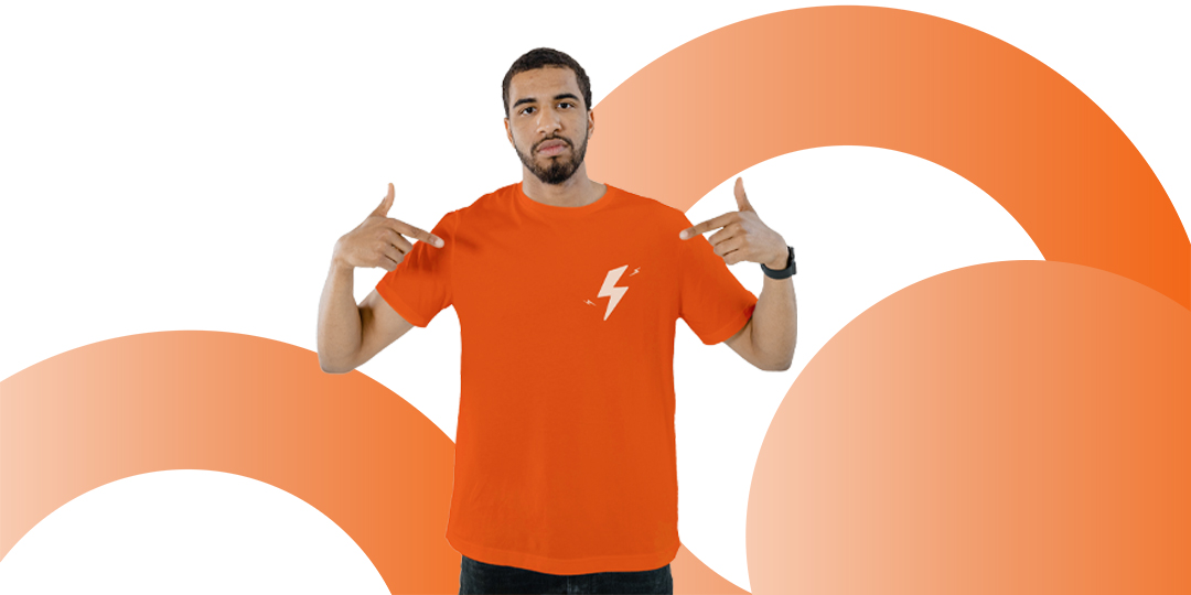JetPrint x Etsy A female model in a orange T-shirt