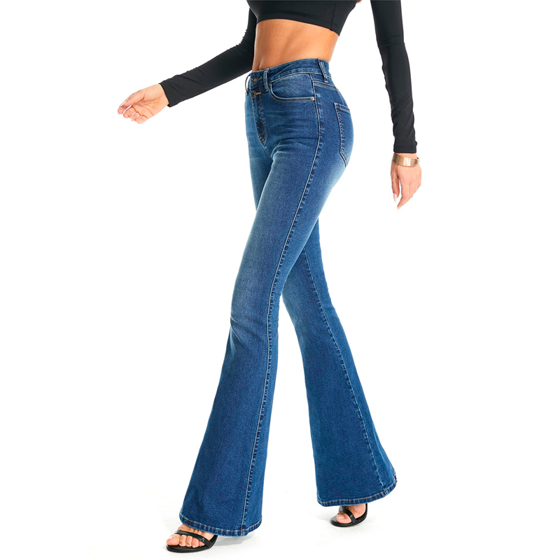 flare jeans A female model wearing a pair of flare jeans