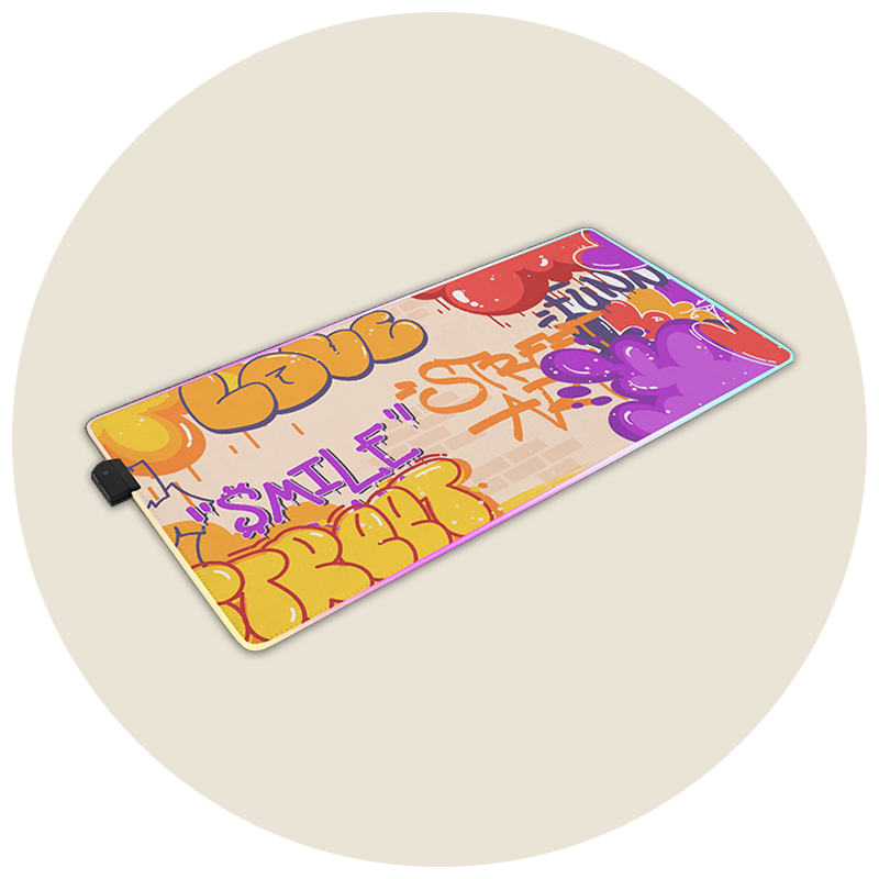 Cool mouse pads A LED mouse pad with<br />
cool graffiti